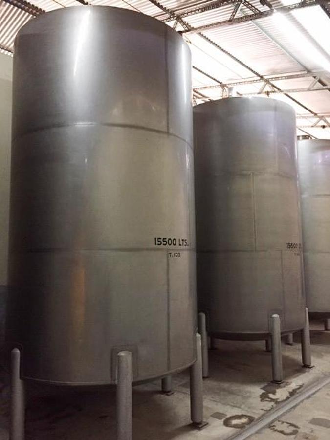 Used Stainless steel 15,500 liter tank