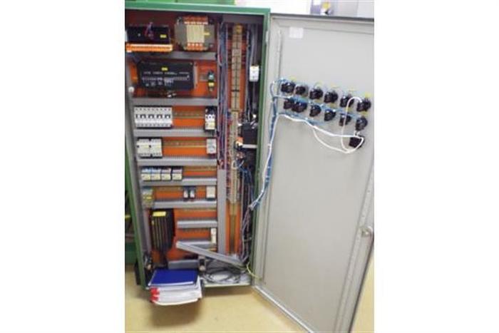 Used Kallfass Automatic Collator Stretch Film Bulls Eye Wrapper and Shrink