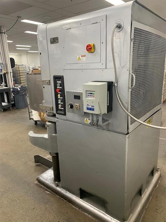 Used AMF 340-qt Mixer with (3) SS Bowls