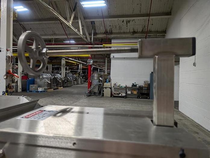 Used Pack West Auto 200 8 spindle capper
