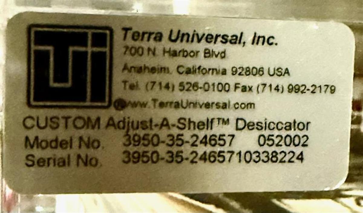Used (6) Terra Universal Clean Cabinets