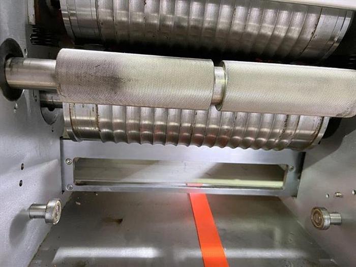 Used Loynds 300 mm Wide Rolling & Scoring Line for Chiclets
