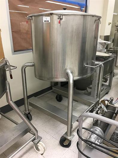 Used Waukesha Cherry Burrell 125 gallon tank