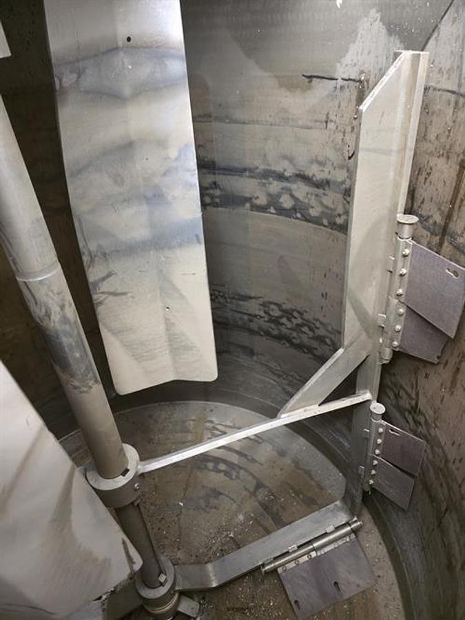 Used Alloy & Steel 400 Gallon SS Jacketed Cooking and Mixing Tank