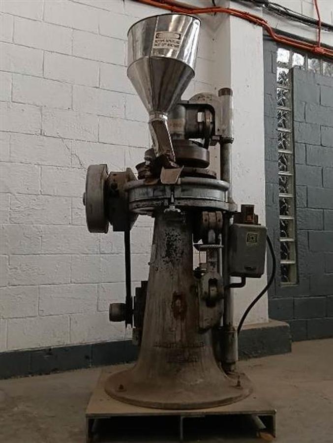 Used Manesty model D3A 16 station tablet press