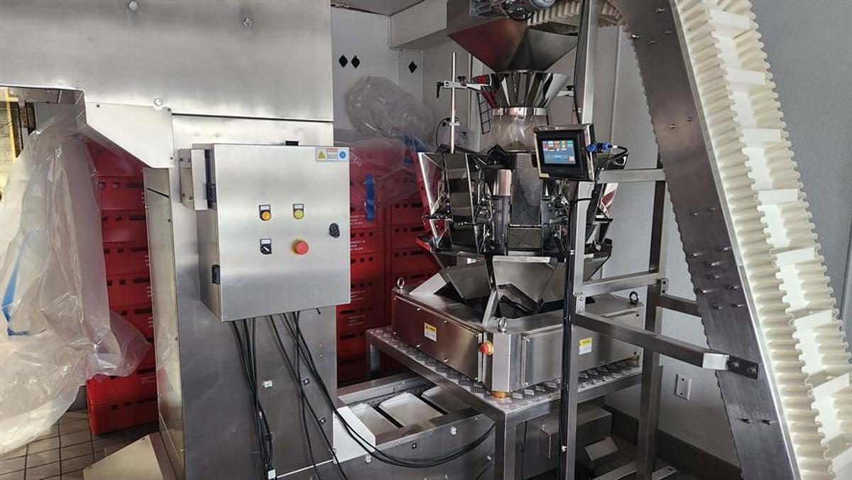 Used Shenzhen Ouya Industry Pre-made Pouch Machine with Scales