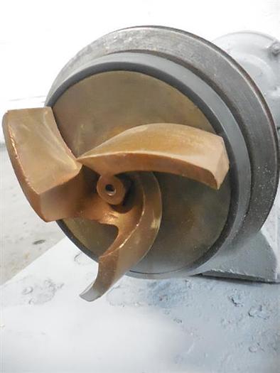 Used STAINLESS STEEL CENTRIFUGAL PUMP