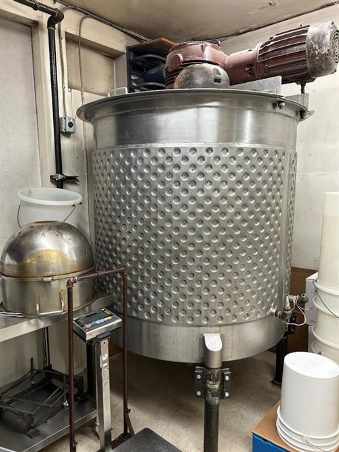 Used Alloy & Steel 400 Gallon SS Jacketed Cooking and Mixing Tank