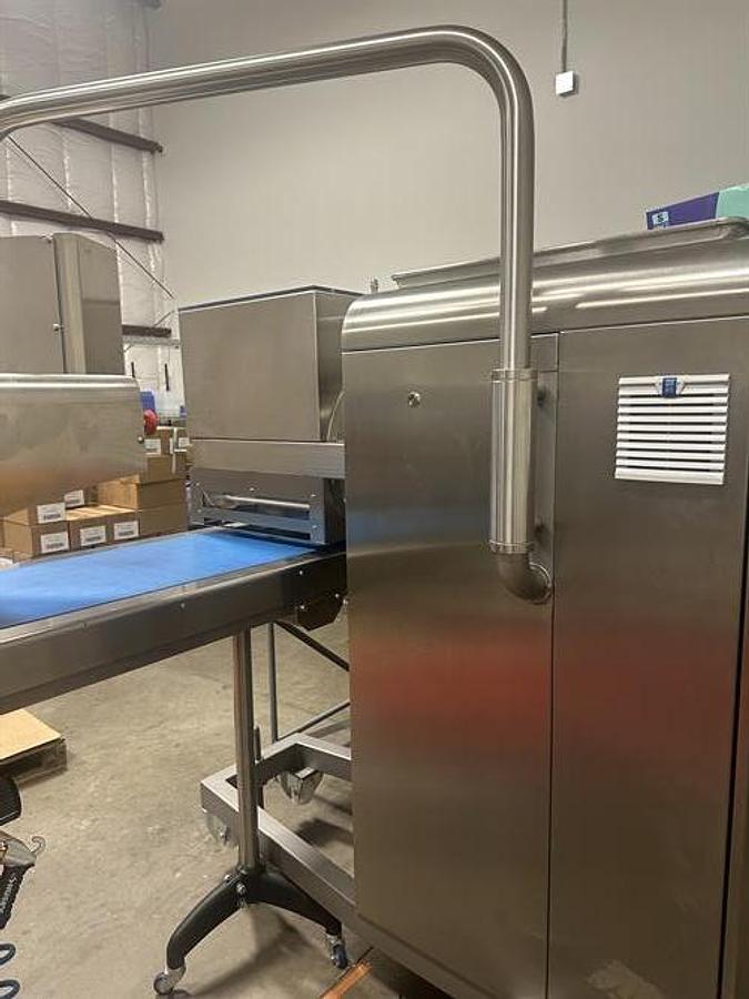 Used Sollich Model CF420 Cluster Former
