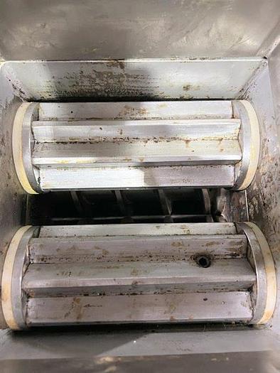 Used Shangha Twin Screw Extruder