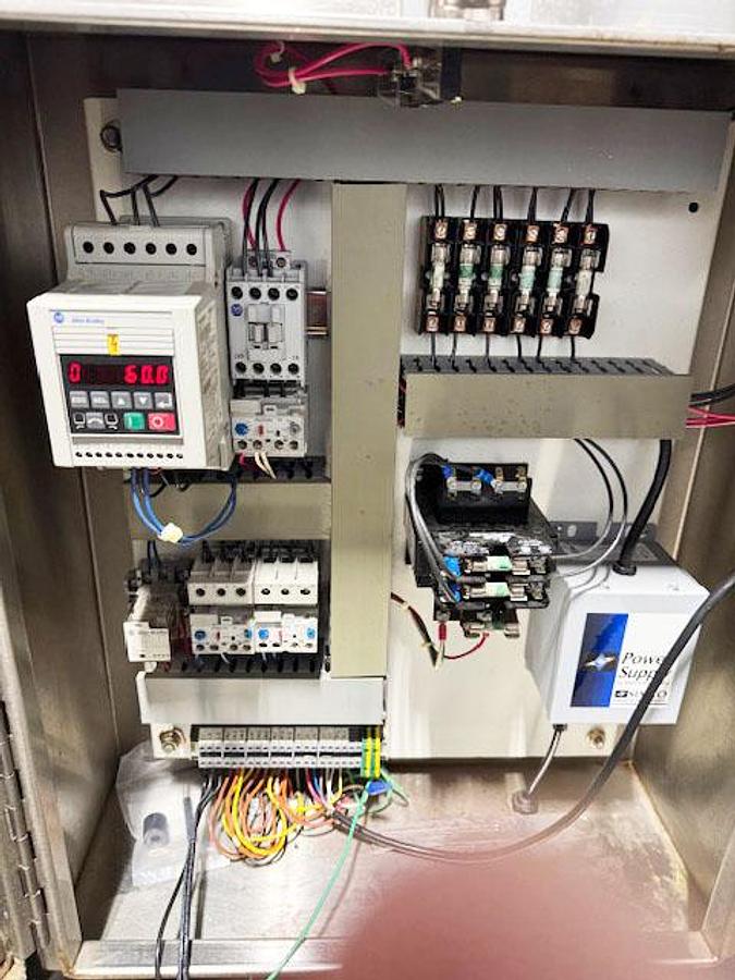 Used Carleton Helical Technologies Ionized Air Rinser