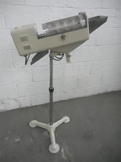 Used MANESTY MODEL 25 S/S TABLET DEDUSTER