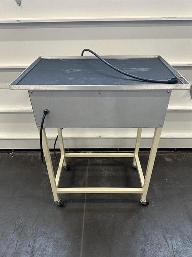 Used Hilliard Vibrating Table