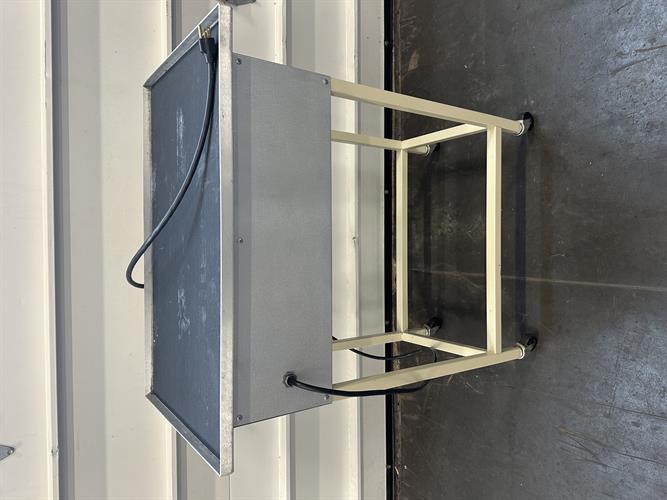 Used Hilliard Vibrating Table