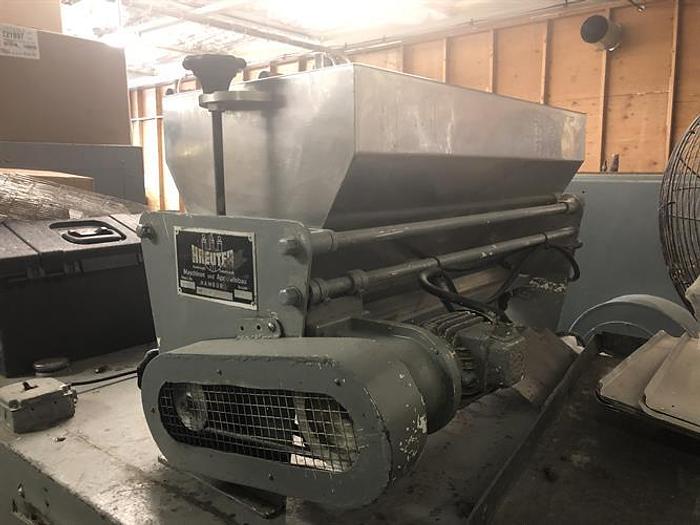 Used Kreuter type PBV 32" Inclusion Applicator