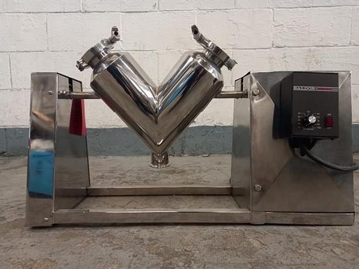 Used Stainless steel 2.5 liter V blender