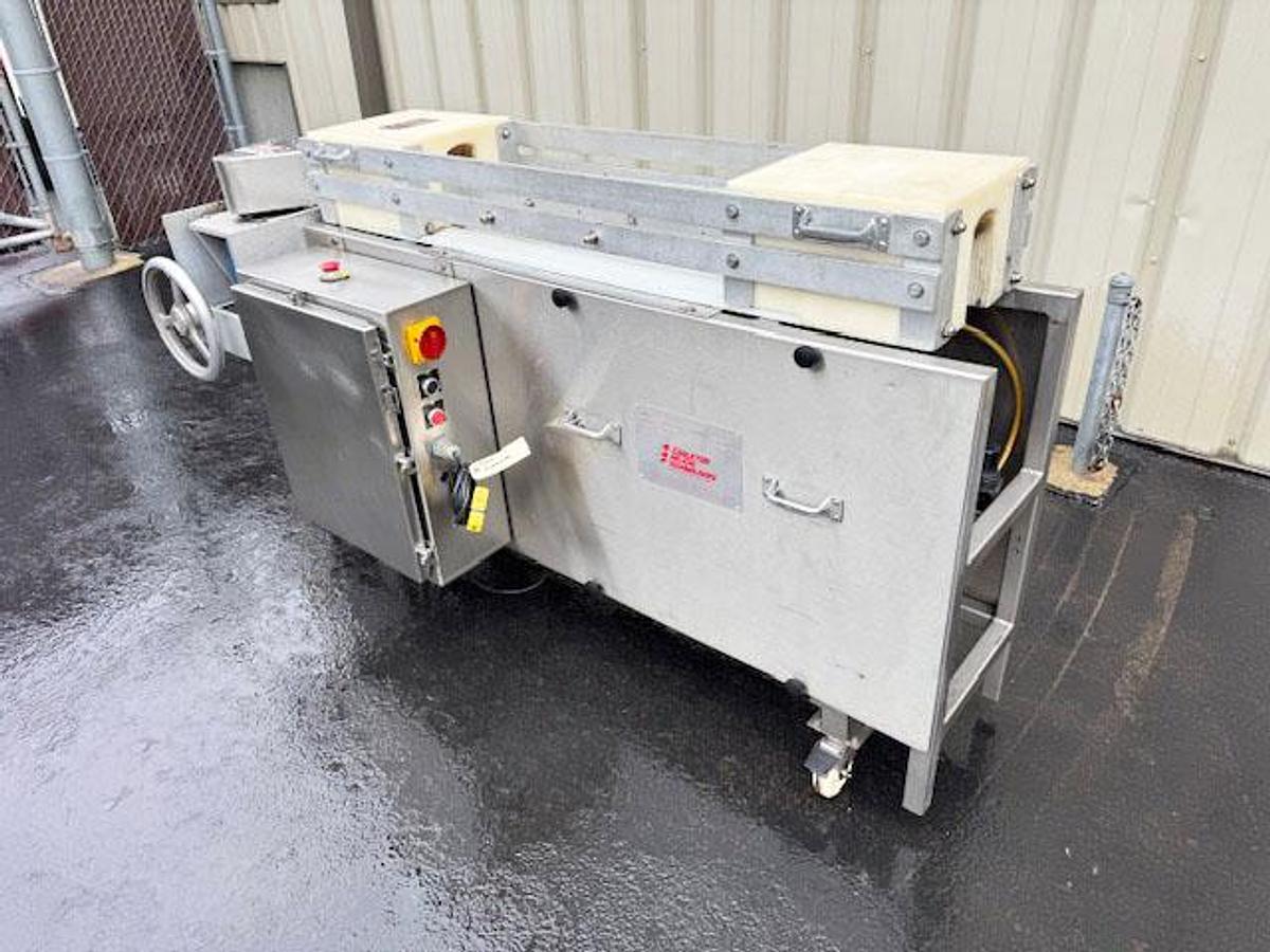 Used Carleton Helical Technologies Ionized Air Rinser