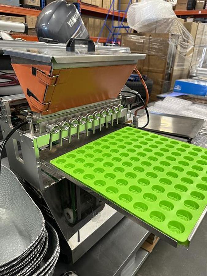 Used Lom Table Top Gummy Depositor