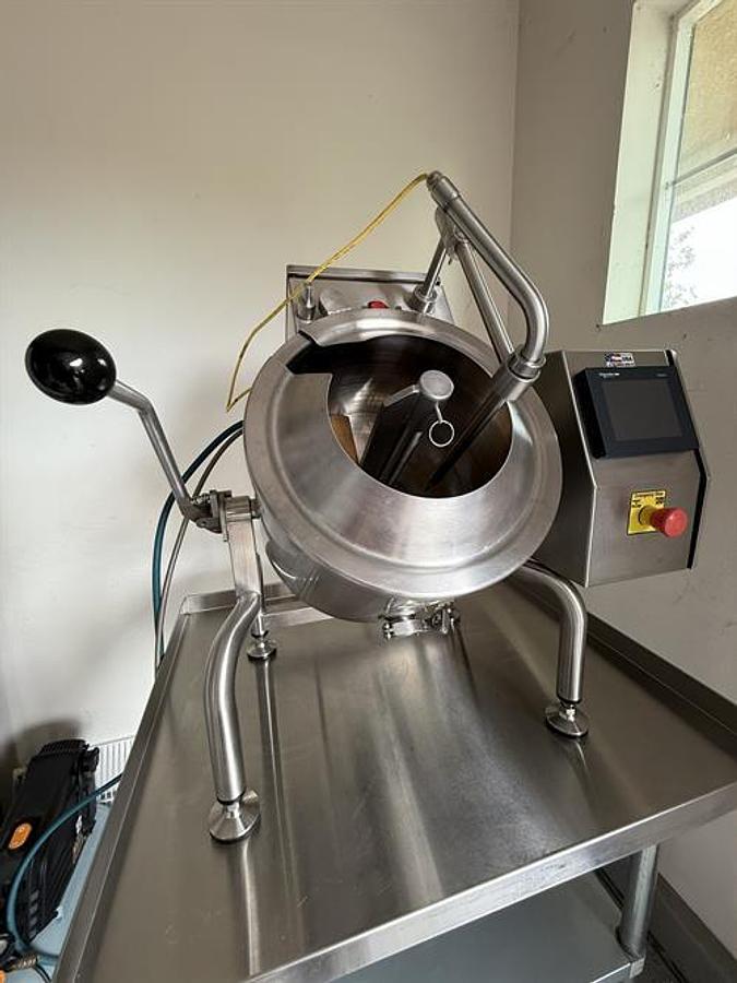 Used Savage FM14 Table Top Cooker