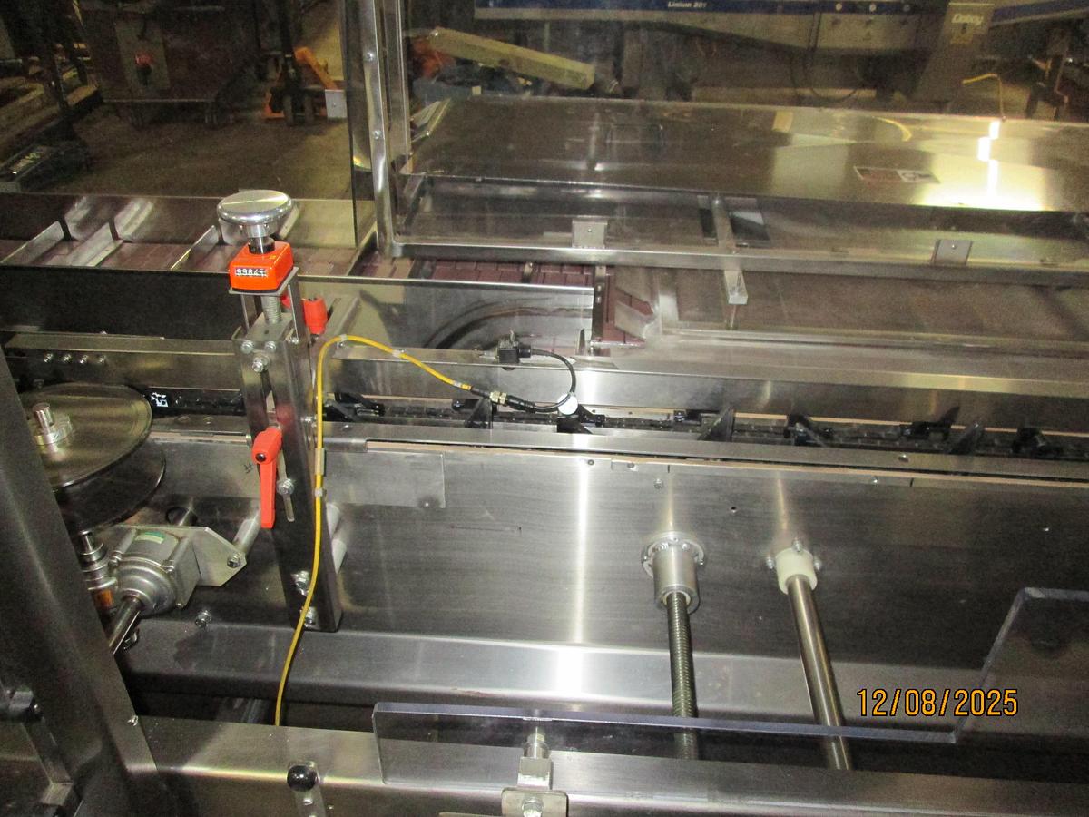 Used Adco Model 15DBC105SS Automatic Horizontal Cartoner