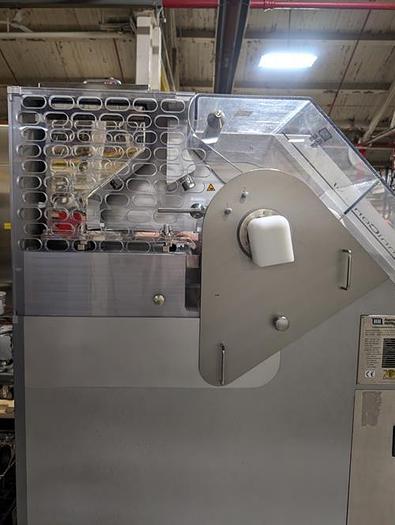 Used Harro Hofliger model Omnicontrol 6 capsule checkweigher
