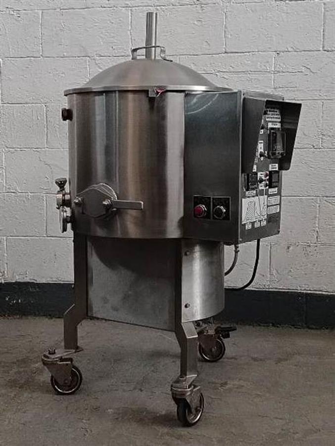Used Savage 125-lb Tempering Melter