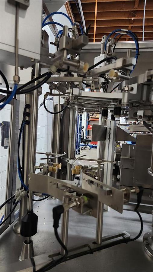 Used Shenzhen Ouya Industry Pre-made Pouch Machine with Scales