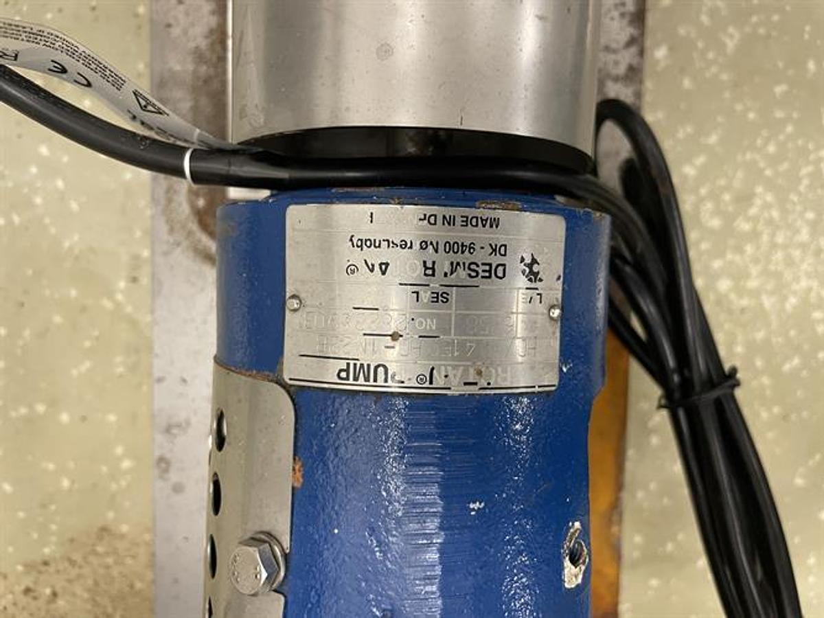 Used Rotan 2" Chocolate Pump Jacketed