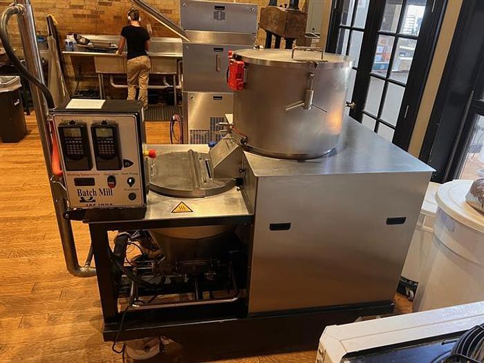 Used JAF INOX 30kg Batch Knife Mill