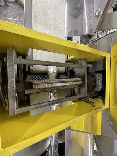 Used Italwrap Minitronic 400 Servo Driven Flow Wrapper