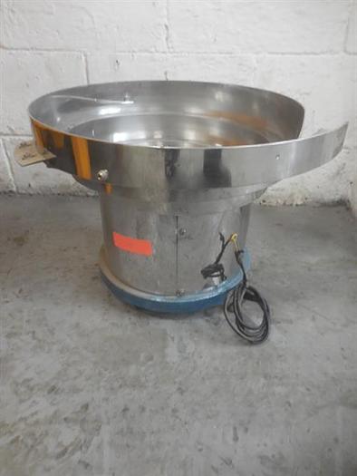 Used Stainless steel cap feeder