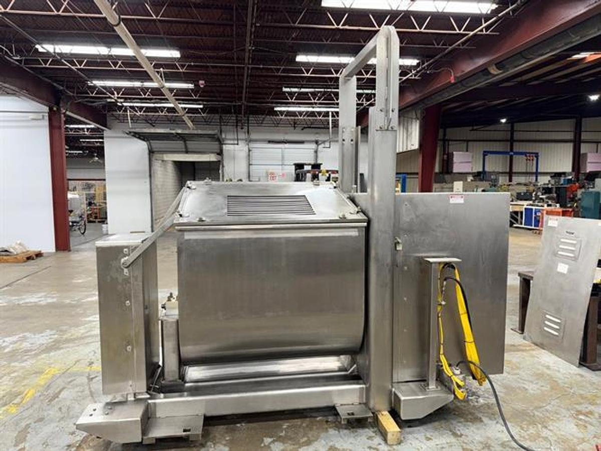 Used Leland SW Model 1-1200DA90-H 35 CF Paddle Blender