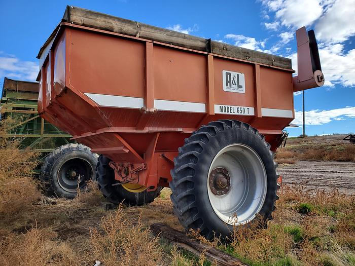 Used A&L 650T Grain Cart