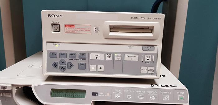 Gebraucht Smith&Nephew Dyonics Workstation mit Sony Recorder DKR-700P Sony Videodrucker UP-2800P