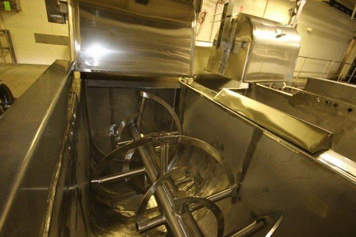 Used 250 CU. FT. RIBBON BLENDER - S/S - 100 HP
