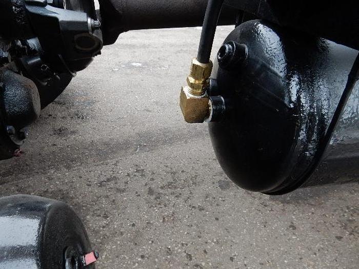 Used 2009 Freightliner M2-112V