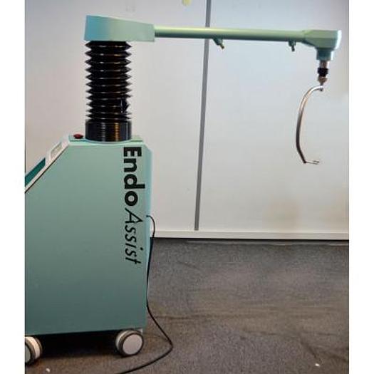 Usato ROBOT COELIOSCOPIQUE PORTE-ENDOSCOPE