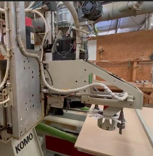 Used KOMO VR 508 MACH ONE 5′ x 8′ CNC ROUTER