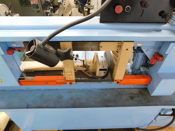 Used 1997 DoAll 9" x 16" Manual HOrizontal Bandsaw C916M