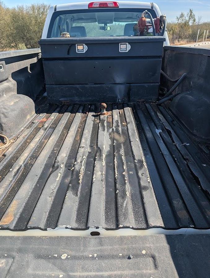 Used 2017 Chevrolet 2500 4x2 Crew Cab 8' Bed Goosneck Hitch