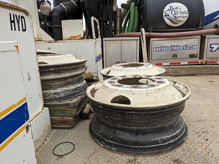 Used 2000 International 4900 Tandem Axle Flatbed Altec A65 70' Articulated Bucket truck