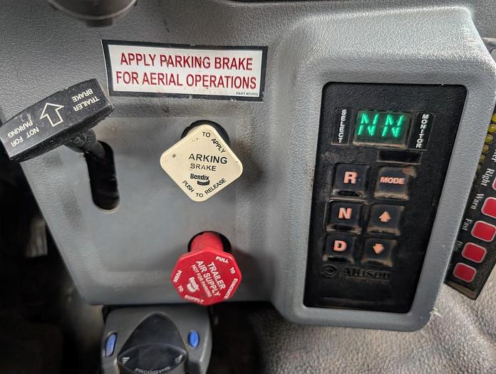 Used 2011 Ford F650XL 4x2 60' Versalift Forestry Bucket Truck