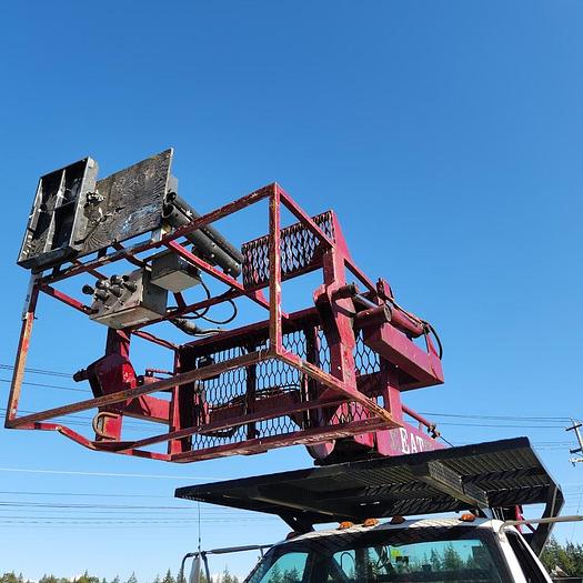 Used 1997 GMC 7500 Utility Truck with Elliott ECL-3-55 59' Telescopic Platform Hydraulic Crane