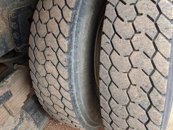 Used 2000 International 4900 Tandem Axle Flatbed Altec A65 70' Articulated Bucket truck