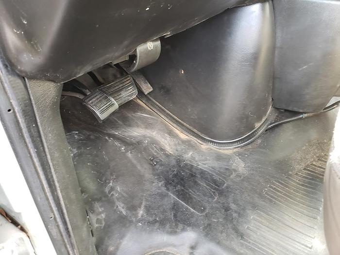 Used 2015 Chevrolet G-3500 Cutaway Cable Splicing Van Kohler Manhole Support System