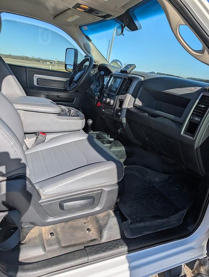 Used 2018 Dodge 5500 4x4 ETI 45' Bucket Material Handling Jib Articulating/Telescoping