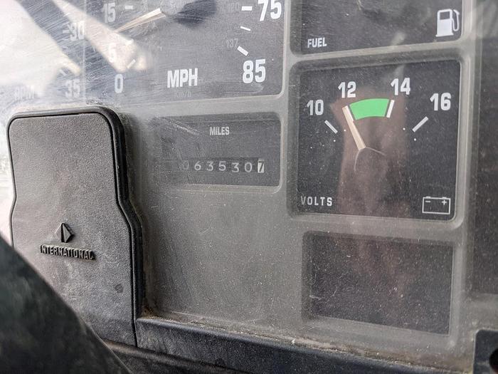 Used 2000 International 4900 Tandem Axle Flatbed Altec A65 70' Articulated Bucket truck