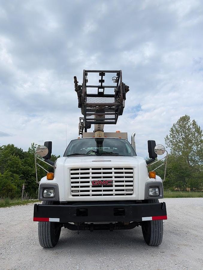 Used 2005 GMC 8500 Altec AT40C Telescopic Cable Placer with Reel Bar and Winder