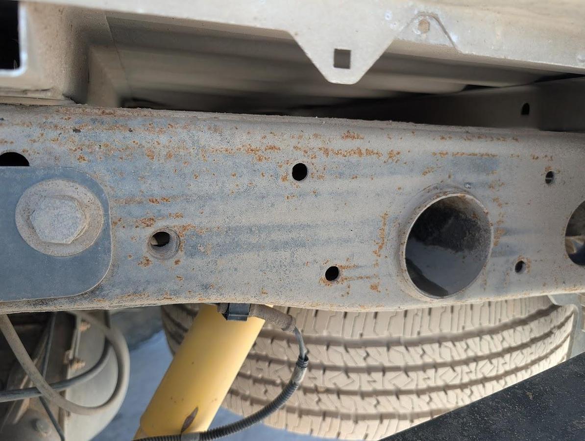 Used 2017 Chevrolet 2500 4x2 Crew Cab 8' Bed Goosneck Hitch