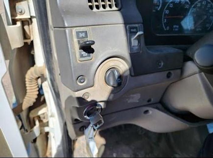 Used 2005 Sterling Cleasby 31' Roofing Conveyor Truck with Automatic Transmission